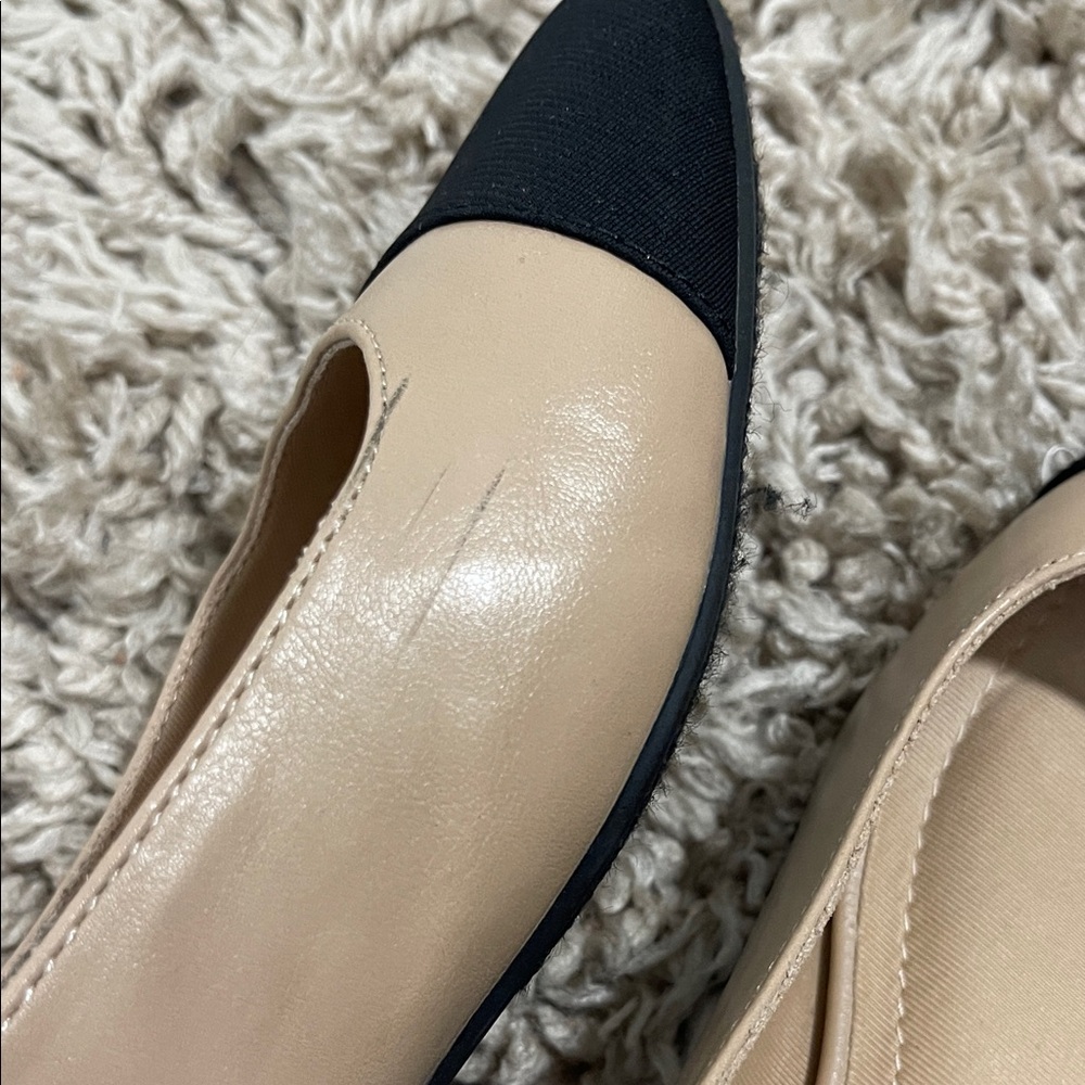 Anne Klein Beige and Black Flats - Picture 5 of 6